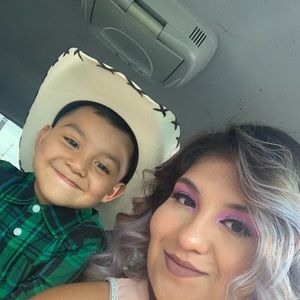 Meet your Posher, Dulce